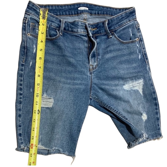 3 FOR $12 Old Navy distressed stretchy jean shorts size 4 (fitted Bermuda style) - Picture 5 of 6